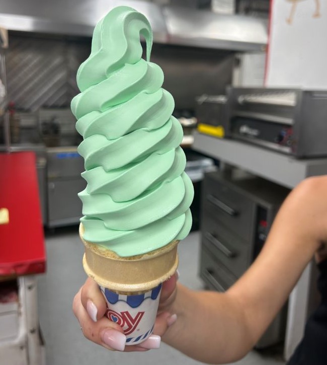 soft ice cream cone